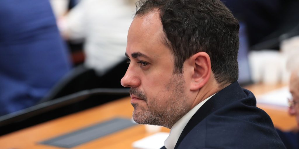 relator-da-ccj-nega-recurso-de-glauber-contra-cassacao-de-mandato