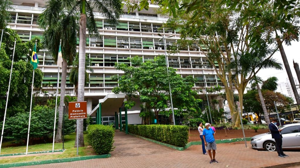 servidores-da-prefeitura-de-cuiaba-terao-ate-60%-de-desconto-em-universidade