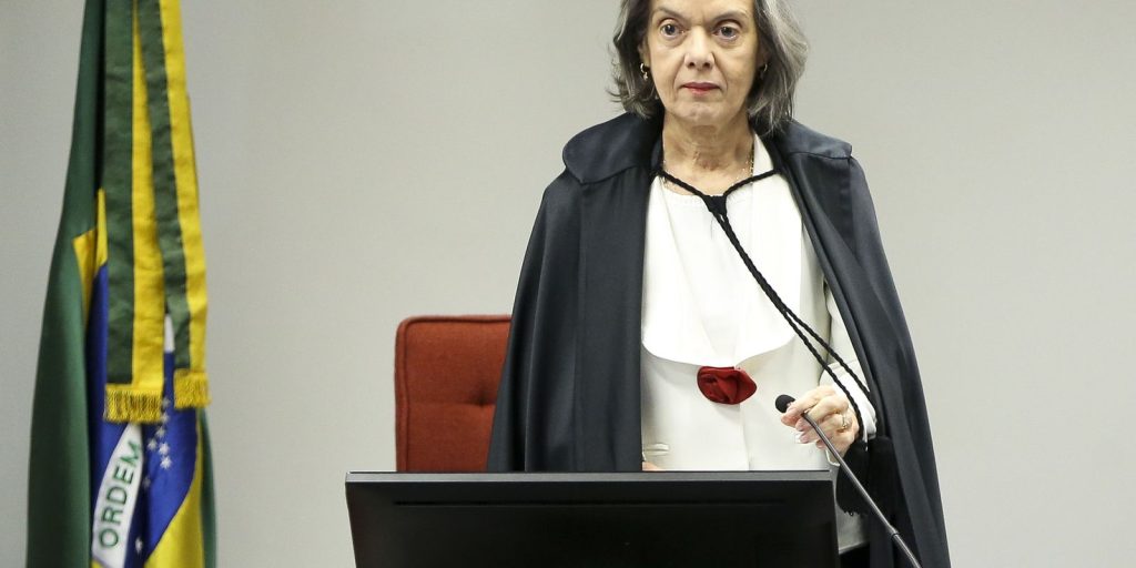 stf-tem-placar-de-4-votos-a-0-para-manter-cautelares-contra-bolsonaro