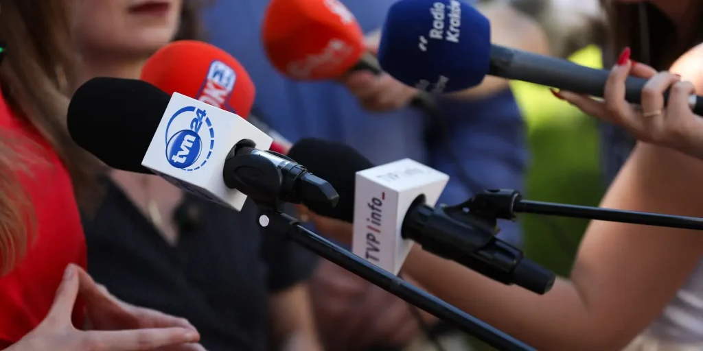 entidade-que-financia-imprensa-publica-nos-eua-vai-encerrar-atividades