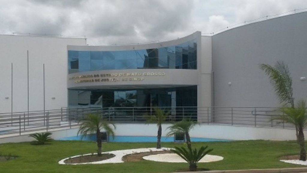 professor-e-denunciado-por-recrutar-alunos-para-faccao-criminosa