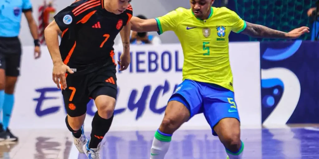 copa-america-de-futsal:-brasil-empata-com-colombia-em-estreia-dificil